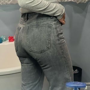 Everlane the 90s cheeky